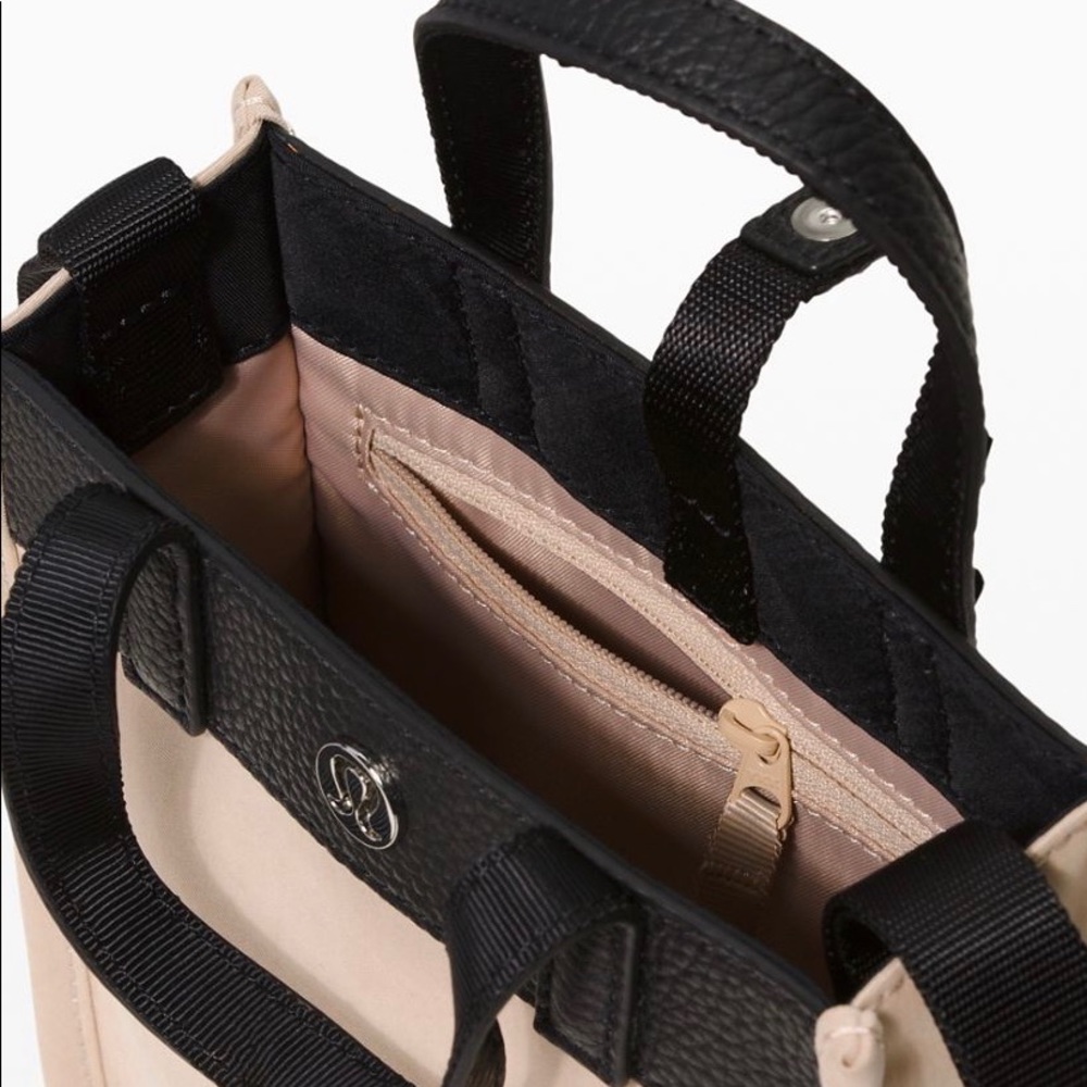 LAST ONE:  Lululemon Lemon Now and Always Tote - Picture 4 of 14